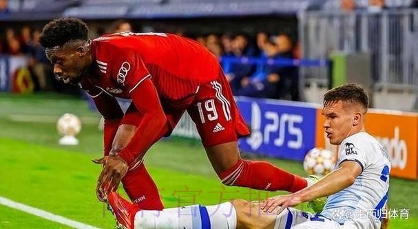 马卡:皇马将等待阿方索与拜仁达协议后再开启谈判 马卡:皇马将等待阿方索与拜仁达协议后再开启谈判